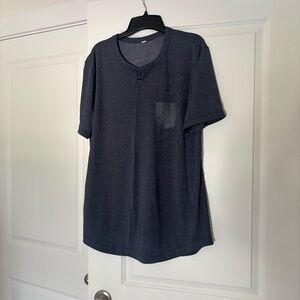 Men’s Lululemon Workout Shirt with Button accent
